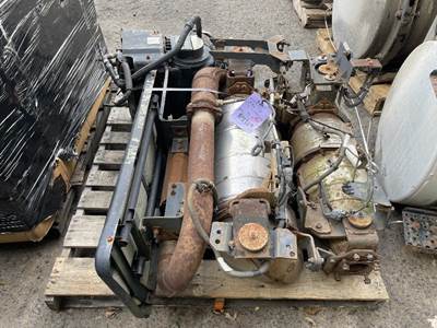 Isuzu NRR DPF Assembly