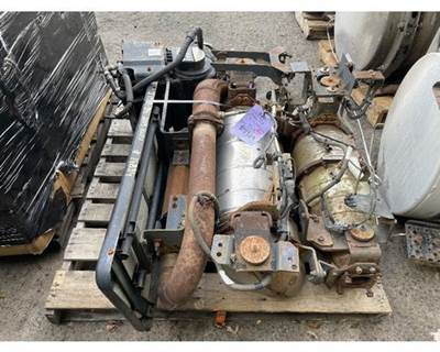 Isuzu NRR DPF Assembly