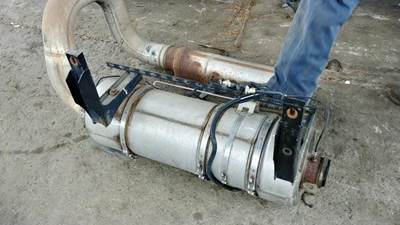 Kenworth T300 DPF Assembly