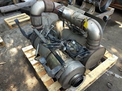 Kenworth T680 DPF Assembly