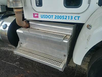 Peterbilt 337 DPF Assembly