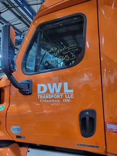 Freightliner Cascadia Front Door Assembly