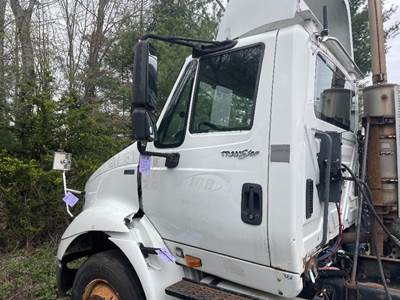 International 8600 Left Front Door Assembly