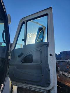 International 8600 Right Front Door Assembly