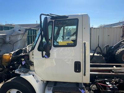 International DuraStar 4300 Left Front Door Assembly