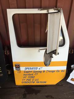 International S SERIES Right Front Door Assembly