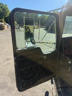 Kenworth T800 Left Front Door Assembly
