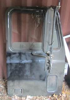 Mack CH612 Right Front Door Assembly