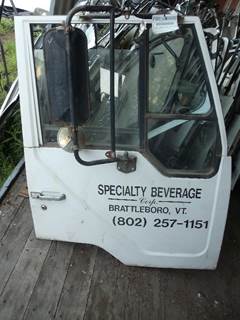 Mitsubishi Fuso FK415 Right Front Door Assembly