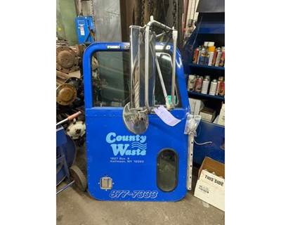 Peterbilt 379 Right Front Door Assembly