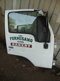 UD UD1400 Right Front Door Assembly for a Ud Truck UD1400