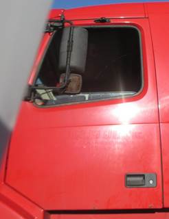 Volvo VNL Front Door Assembly