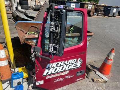 Volvo VNL Front Door Assembly