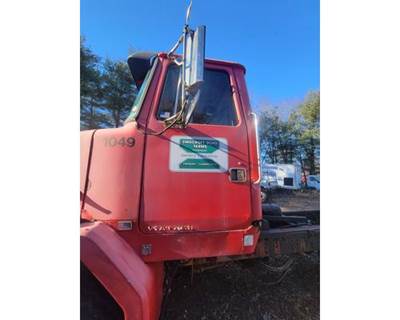 WhiteGMC ACL Left Front Door Assembly