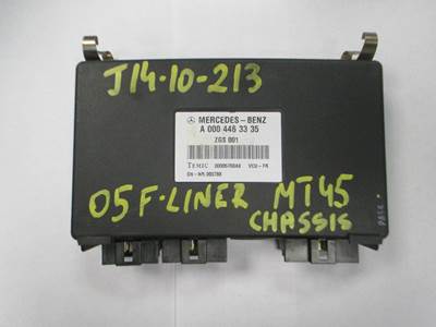 Mercedes-Benz MBE 904 Electrical Parts for a Freightliner MT45 CHASSIS