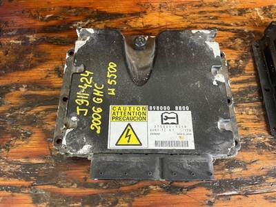 Isuzu 4HK1TC Engine Control Module (ECM) for a GMC W5500