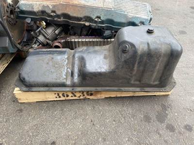 International DT570BB Engine Oil Pan for a International 7400