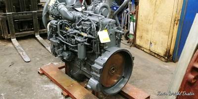 Cummins ISL Engine for a Autocar WX