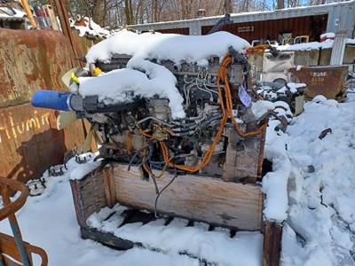 Detroit DD13 Engine for a Freightliner CASCADIA
