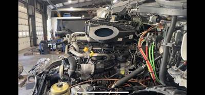 Detroit DD13 Engine for a Freightliner CASCADIA