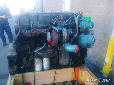 Detroit Series 60 14.0L Engine for a Freightliner CL120