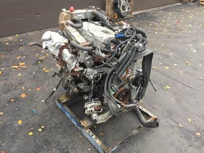 Isuzu 4HK1TC Engine for a Isuzu FTR.