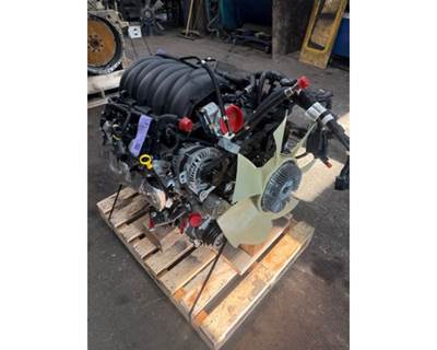 Isuzu NPR HD Engine for a Isuzu NPR-HD