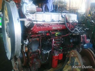 Mack MP8 Engine for a Mack CHU613