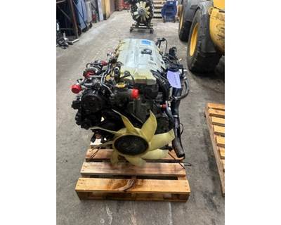 Mitsubishi 4M50-3AT8 Engine for a Mitsubishi Fuso FK