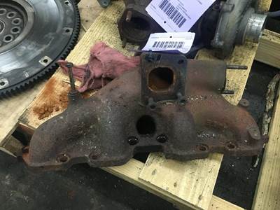 Isuzu 4HK1TC Exhaust Manifold