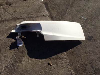 Ford L8501 LOUISVILLE 101 Right Fender Extension