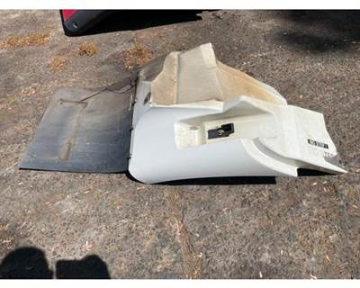 International 7400 Fender Extension