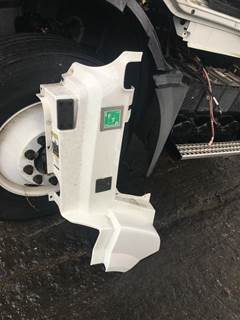 Volvo VNL Fender Extension