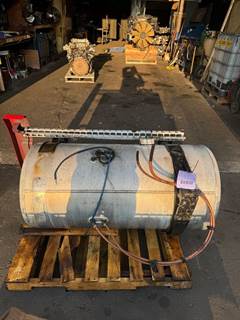 Freightliner Cascadia 125 Left Fuel Tank