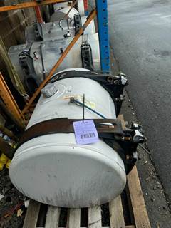 Freightliner Cascadia Right Fuel Tank