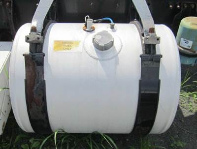 Freightliner Condor Left Fuel Tank for a Freightliner CONDOR LOW CAB FORWARD