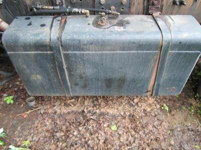 Freightliner Condor Left Fuel Tank for a Freightliner CONDOR LOW CAB FORWARD