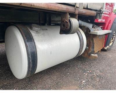 Freightliner M2 112 Right Fuel Tank for a Freightliner M2 112 Medium Duty