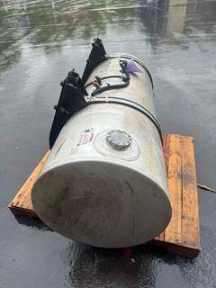 Kenworth T2000 Right Fuel Tank