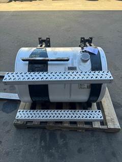 Mack CXU Left Fuel Tank
