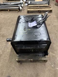 Mitsubishi Fuso FEC92S Fuel Tank