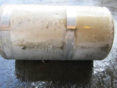 Volvo Right Fuel Tank