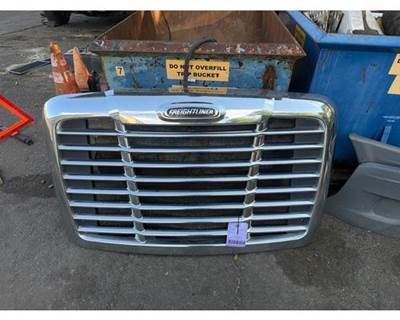 Used 2015 Freightliner Cascadia Grille with Mesh Backing
