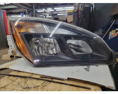 Freightliner Cascadia Headlight Assembly