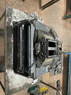 Volvo VNL Heater Core