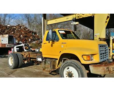 Ford F-800 Hood for a Ford F800