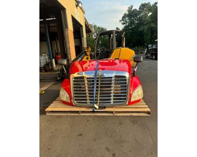 2012 Freightliner Cascadia 125 Hood, 125" BBC, Part # A17-15340-004 / A17-15340-015
