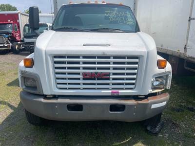 GMC C7500 Hood