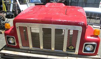 International 200 SERIES Hood