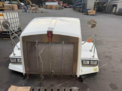Kenworth T800 Hood